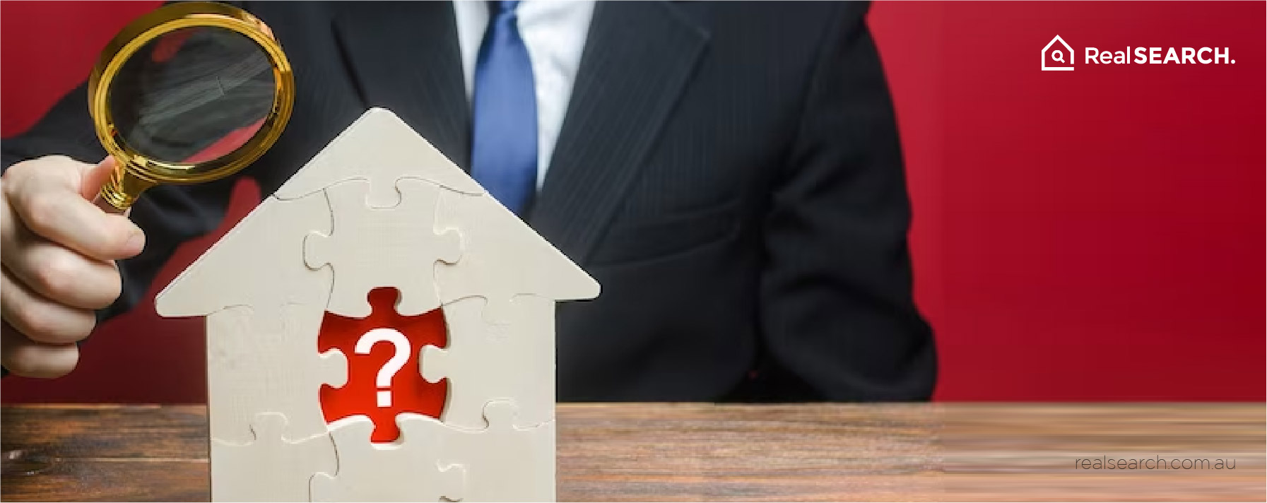 Exploring the Advantages and Disadvantages of Real Estate Agents